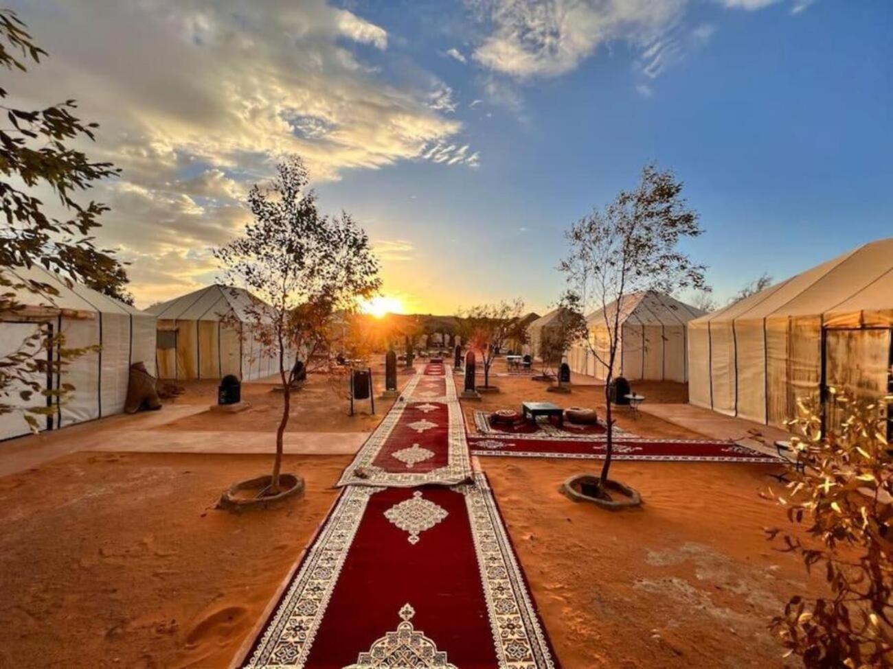 Merzouga Camp & Desert Activities Экстерьер фото