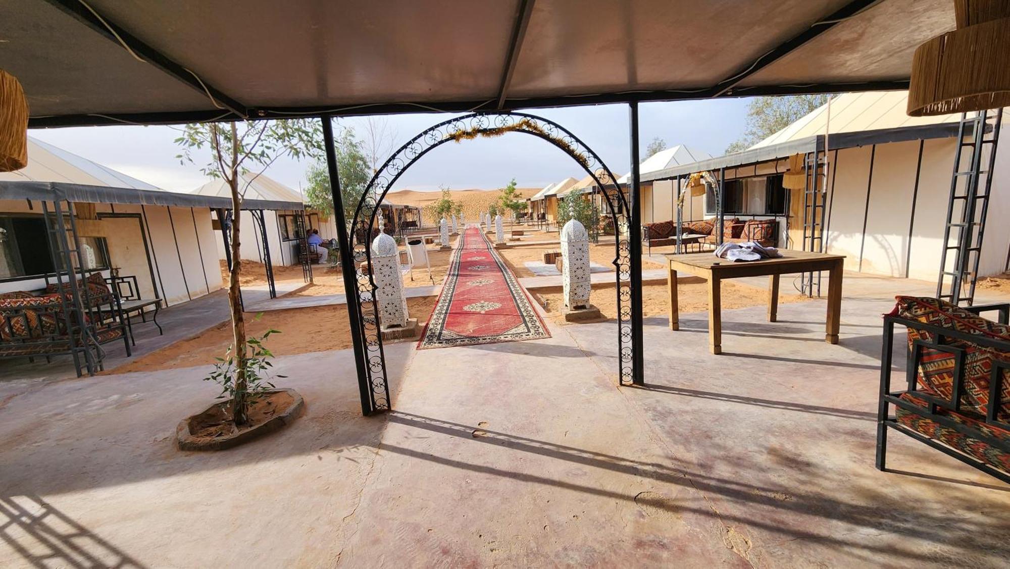 Merzouga Camp & Desert Activities Экстерьер фото